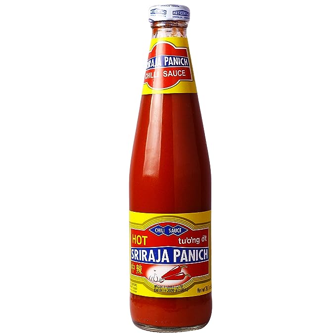 SriRaja Panich Red Chili Sauce HOT -570g
